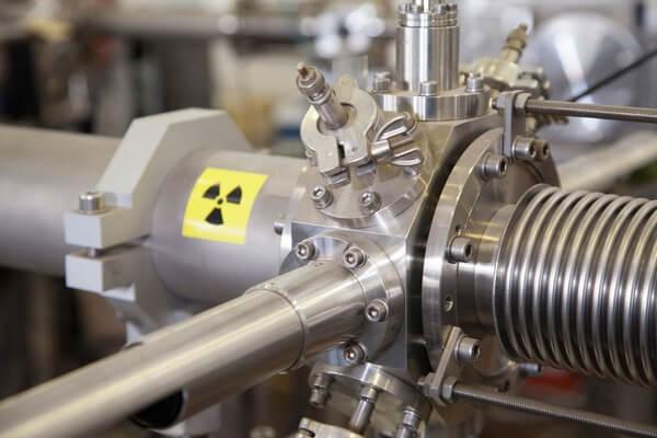 Raccords, vannes, accessoires de tuyauterie en inox pour le nucléaire